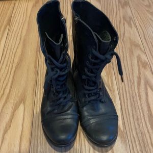 Steve Madden boots